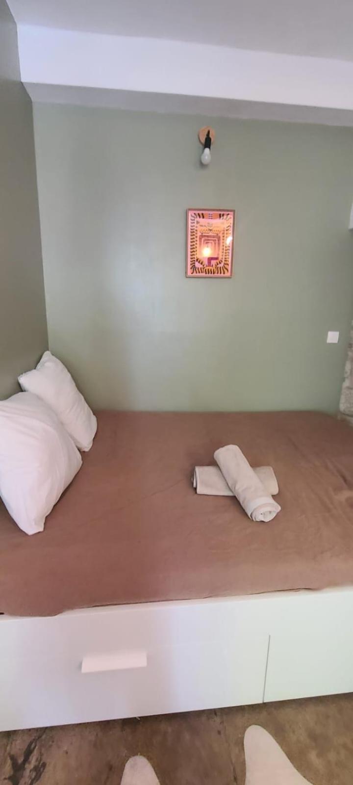 Studio Au Coeur Historique De Montpellier, 2 Personnes Et Wifi Bagian luar foto