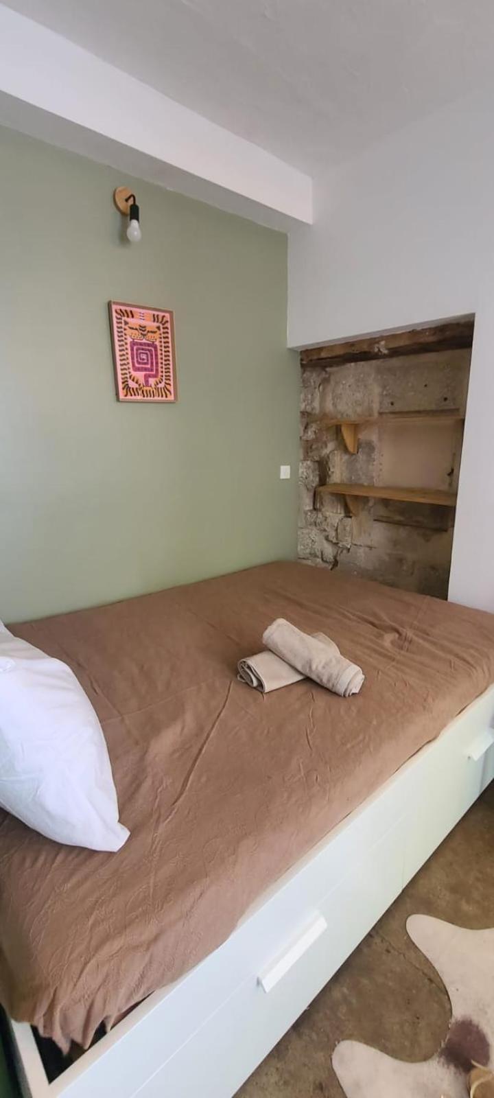Studio Au Coeur Historique De Montpellier, 2 Personnes Et Wifi Bagian luar foto